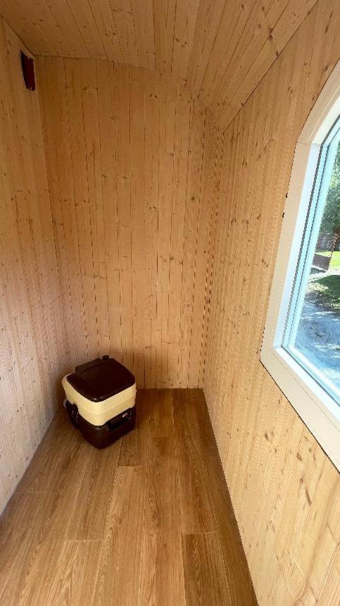 Glamping - Stylova Maringotka V Srdci Ladova Kraje, Pobliz Hlavniho Mesta Prahy Stribrna Skalice 외부 사진