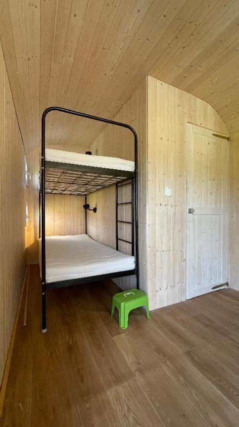 Glamping - Stylova Maringotka V Srdci Ladova Kraje, Pobliz Hlavniho Mesta Prahy Stribrna Skalice 외부 사진